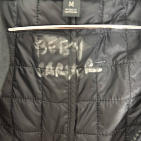 Athleta Women's Grandview Primaloft Shell Jacket Black Nylon Wind Resistant Sz M - Picture 13 of 13